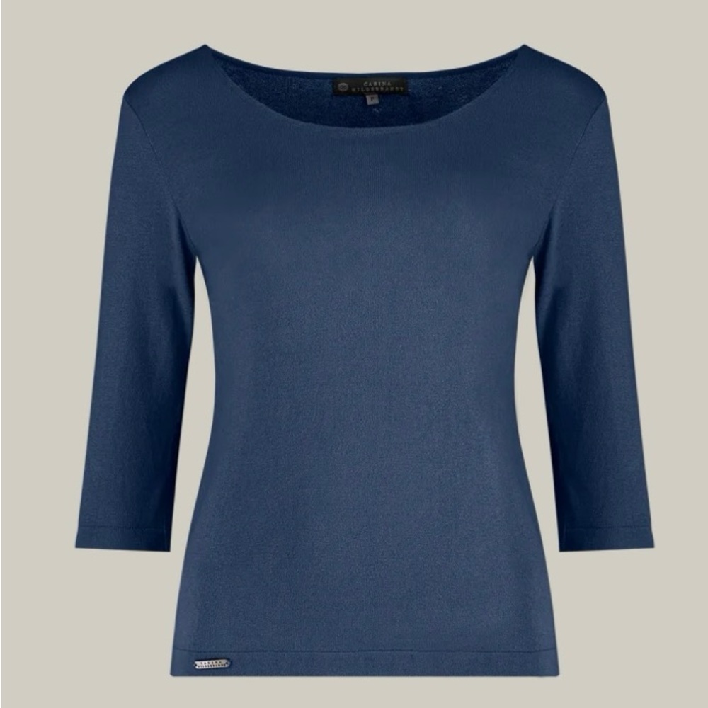 Carina Hildebrandt knit top